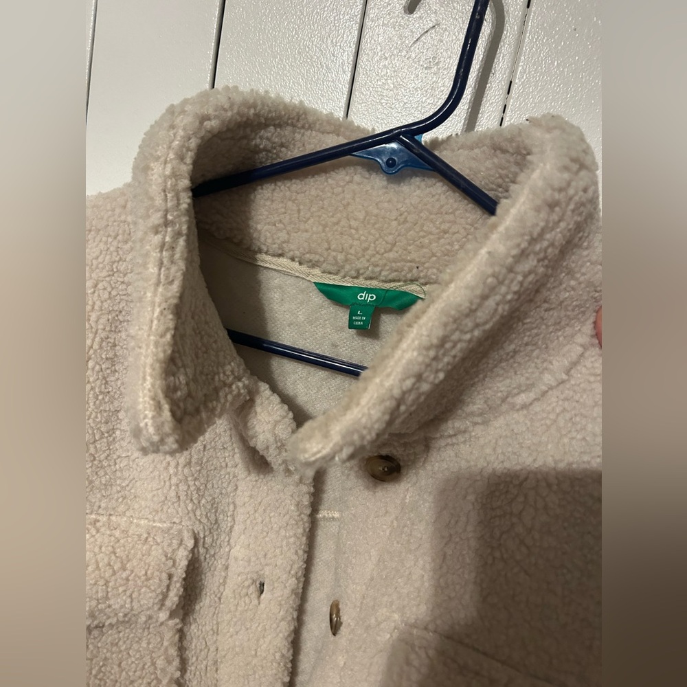 Cute jacket - Picture 2 of 2